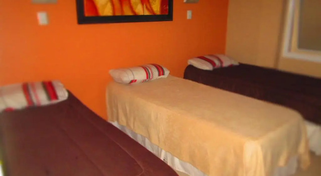 Номер Standard Hotel Llota Queens en Frias