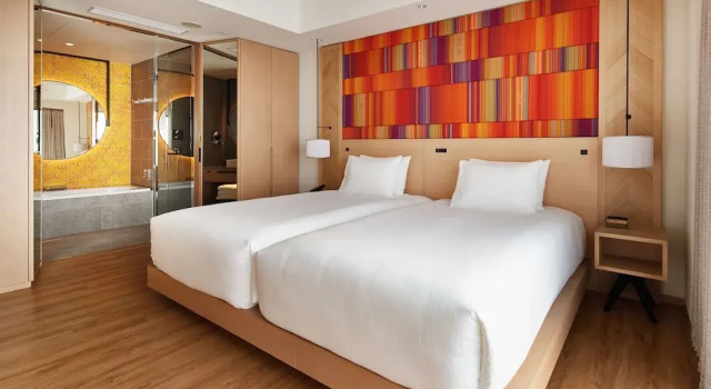 Номер Premier c 1 комнатой с балконом и с видом на океан Hilton Club The Beach Resort Sesoko