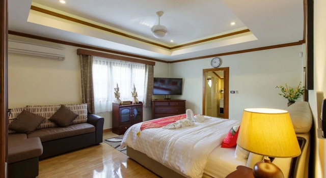 Sumonta Luxury Villa