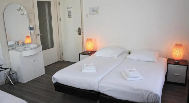 Трёхместный номер Standard Hotel Benno