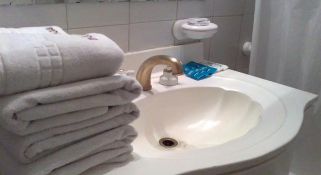 Трёхместный номер Standard Tritone Hotel