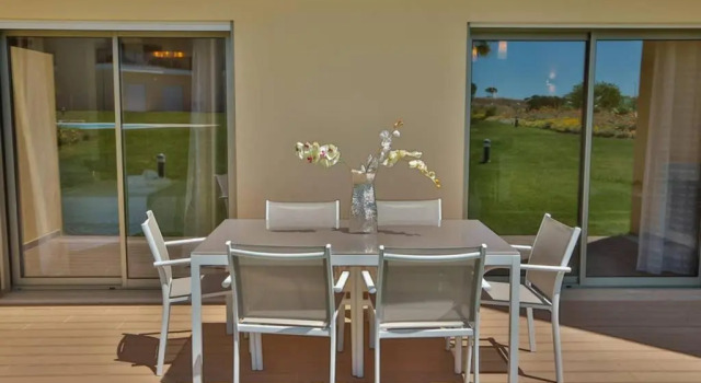 Апартаменты Marina Garden Apartment