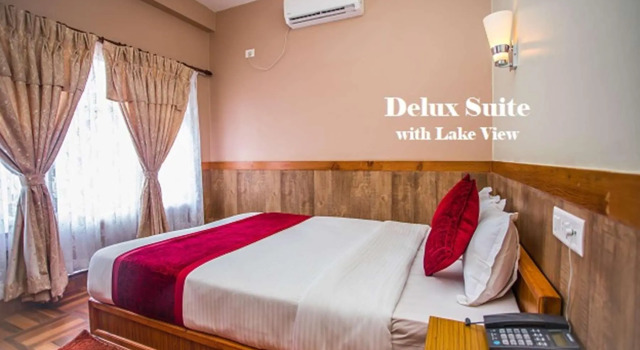 Люкс Deluxe Grand Shivalaya Hotel And Restro