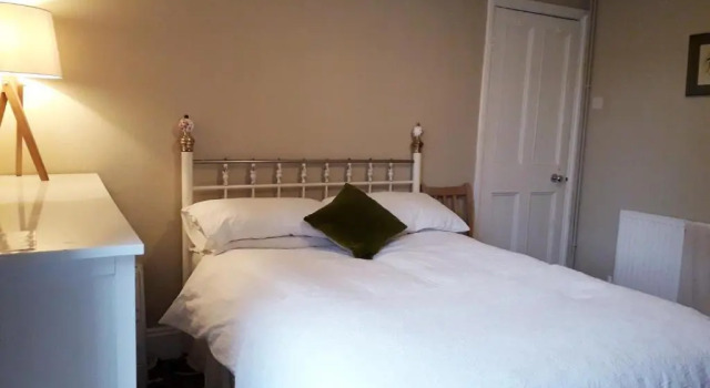 Номер Standard Tŷ Selah, Rugby Ave, Neath