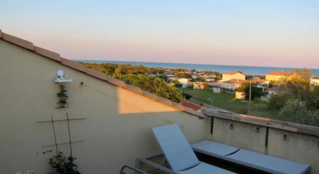 Duplex terrasse vue mer accès plage et piscine...