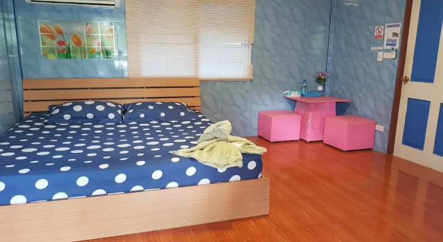 OYO 75352 Hotel Family House And Resort Phetchaburi, Забронировать Курортный отель Курортные отели Пхетчабури, Курортный отель