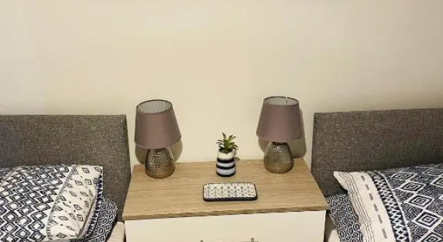 #0311 Two Bedroom serviced apartment - Free Parking, Varaa Huoneisto Asunnot kohteessa Merseyside, Huoneisto