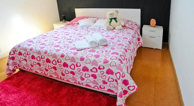 Апартаменты Apartments Domalu