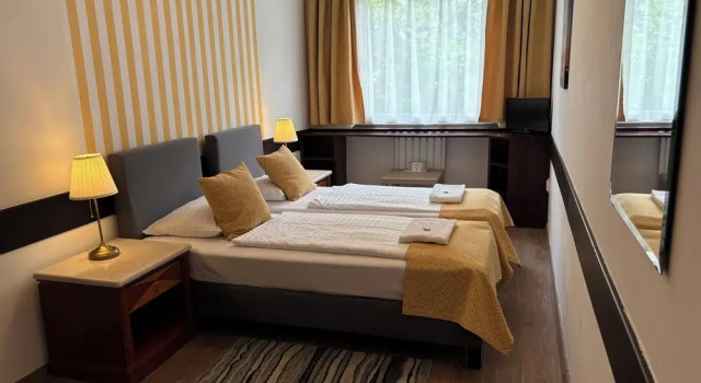 Двухместный номер Standard с видом на сад Hotel Gloria Budapest City Center
