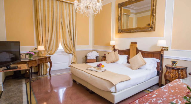 Двухместный номер Deluxe Hotel Bristol Palace