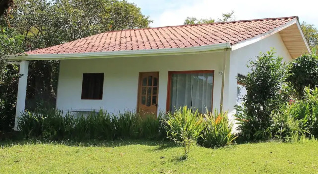 Коттедж с балконом CRParaiso Main House