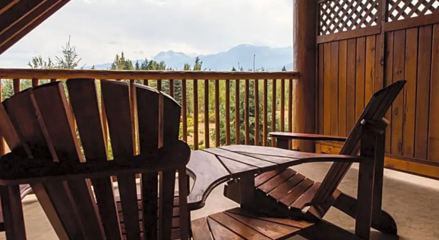 Номер Standard с балконом Glacier House Hotel & Resort
