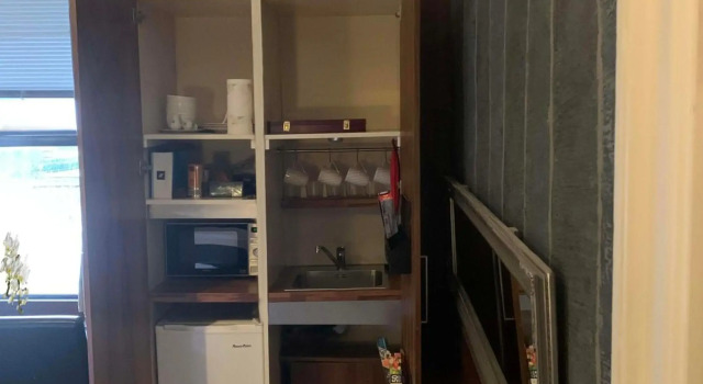Upstairs Studio - Private kitchenette and Small en-suite, Забронировать Отель Отели Дублина с парковкой, рядом с Частная больница Матер, Парковка