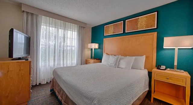 Люкс с 2 комнатами Residence Inn Neptune at Gateway Center