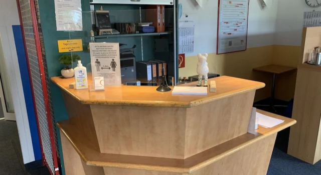 Motel 24h Köln, 预订 汽车旅馆 弗雷兴 北莱茵-威斯特法伦州