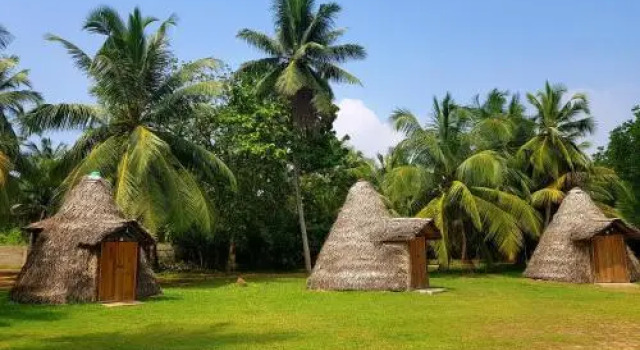 Camp Kush by Hostel Unawatuna, Забронировать Хостел Унаватуна Округ Галле
