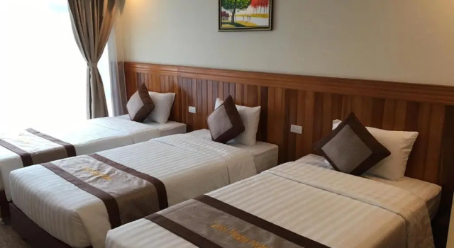 Трёхместный номер Standard Vinh Plaza Hotel