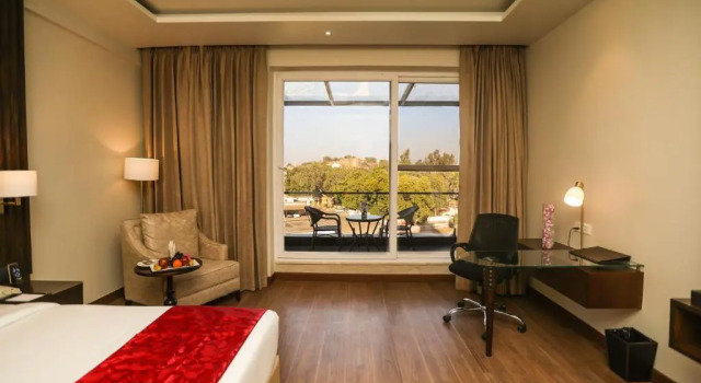Номер Premium Regenta Place Jhansi by Royal Orchid Hotels Limited