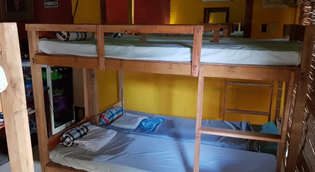 Lyn's Transient House - Hostel
