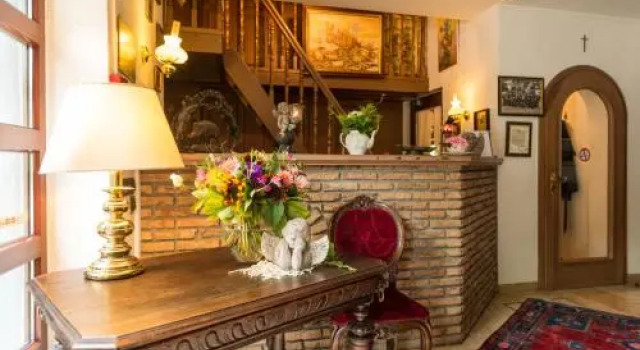 Hotel Steineweiher, Rezerwuj Hotel St. Vith Oost Kantons