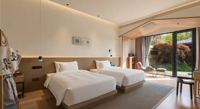 Люкс с 2 комнатами Yixing loong retreat xishan hotel