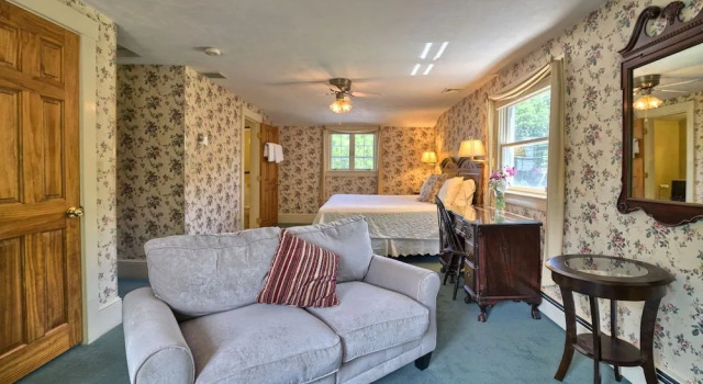 Darby Field Inn & Restaurant, Rezerwuj Hotel Conway Cranmore Mountain Resort