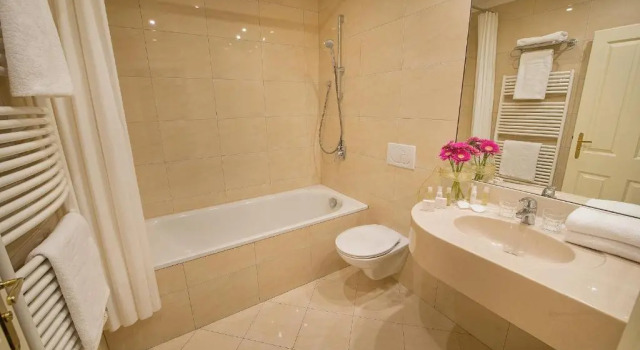 Трёхместный номер Standard Hotel Angelis