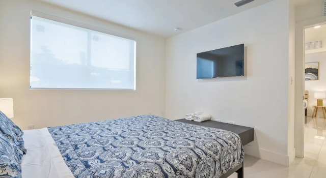Miami Suite 206