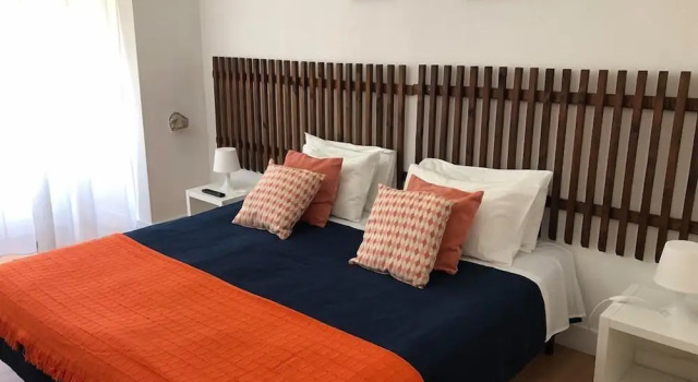 Avis Guesthouse, Забронировать Гостевой дом Отели Эвора-Монте с парковкой, рядом с Church of Nossa Senhora da Graca, Парковка