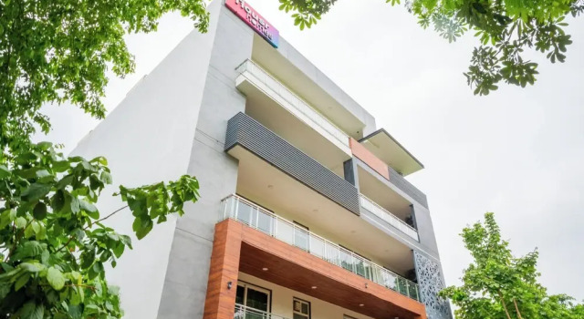 Housr 1RK & 1BHK Apartment Sector 28, Varaa Huoneisto Gurgaon 