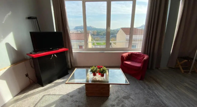 Апартаменты Red Grey Loft