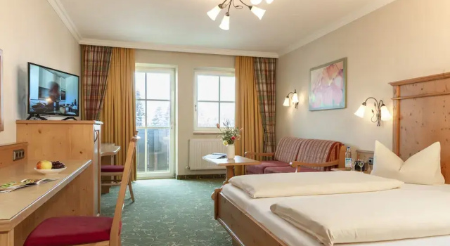 Трёхместный номер Standard Hotel zur Post