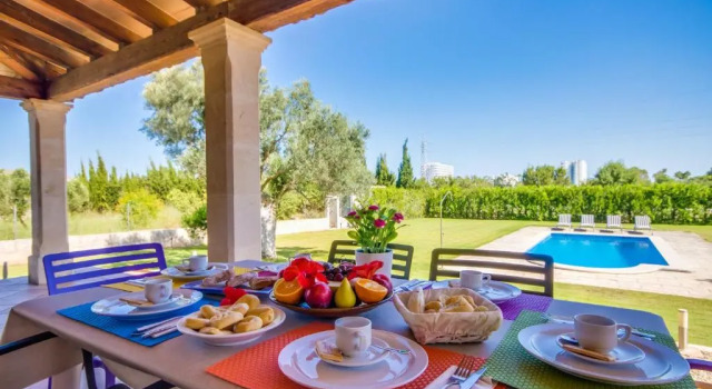 Ideal Property Mallorca - Ses Poves, Book Hotel Alcudia Majorca