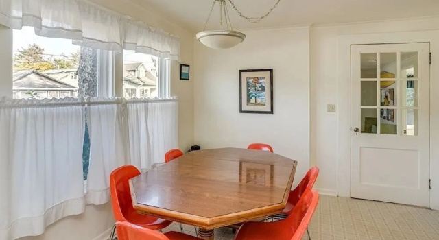 Surfers Paradise 4 Bedroom Home