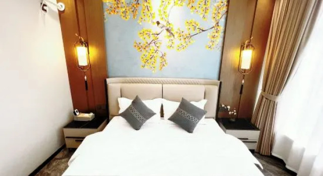 Семейный люкс Gujia Hotel