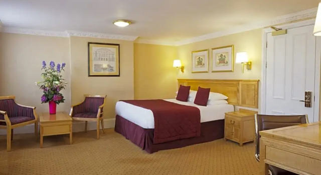 Студия Standard Grange Buckingham Hotel