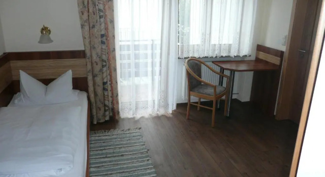 Номер Standard Hotel-Gasthof Zum Oberen Wirt
