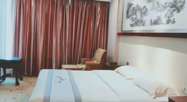 Люкс Deluxe Xueyehu Holiday Hotel