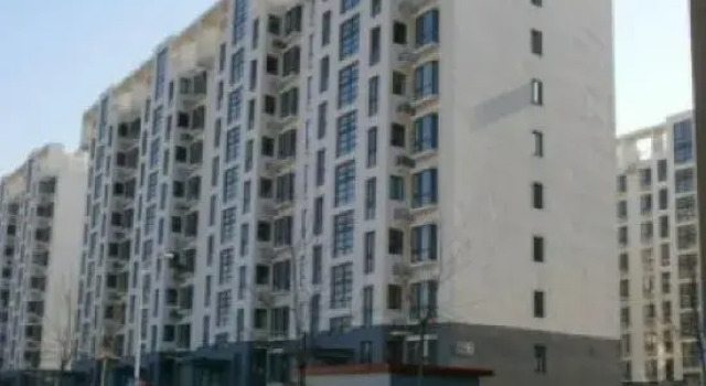 Tianjin Luxury Bishui Apartment
