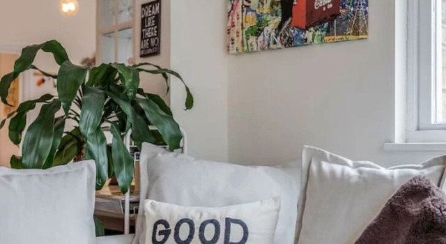 Апартаменты Stylish 1BR Kensington Home With Balcony