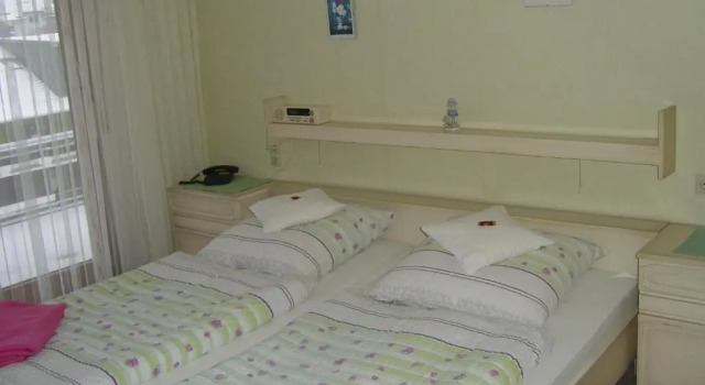 Двухместный номер Economy с балконом Haus Hubertus