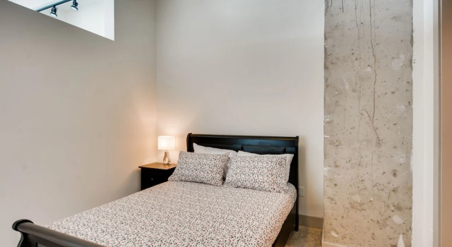 Апартаменты Luxury 1stHomeRent Centennial Apartments