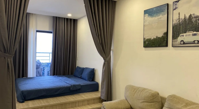 Семейные апартаменты The Gold Beachfront Luxury Apartment