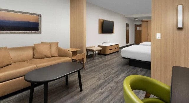 Двухместный люкс Fairfield Inn & Suites by Marriott Gainesville I-75