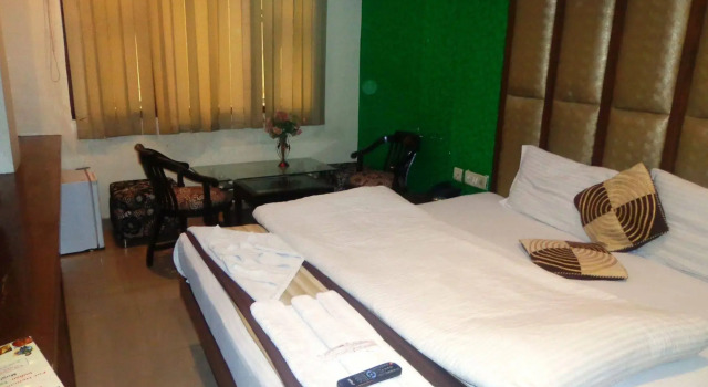 Hotel Guruvas Inn