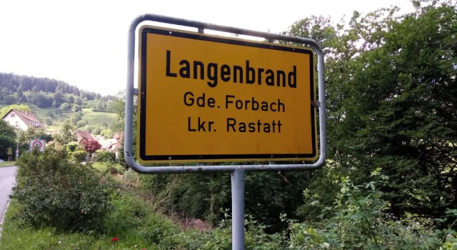 Ferienwohnung Kirchblick, 预订 酒店 福尔巴赫 Landkreis Karlsruhe