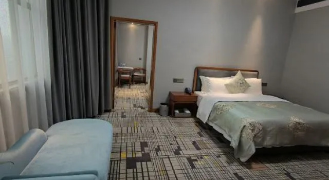 Семейный люкс с видом на город Taihe Hotel