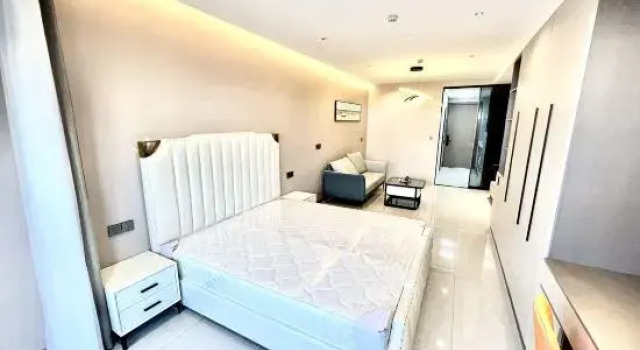 Двухместный люкс Deluxe с балконом Lingyu Selected Apartment (Minglou Tianlun Plaza)