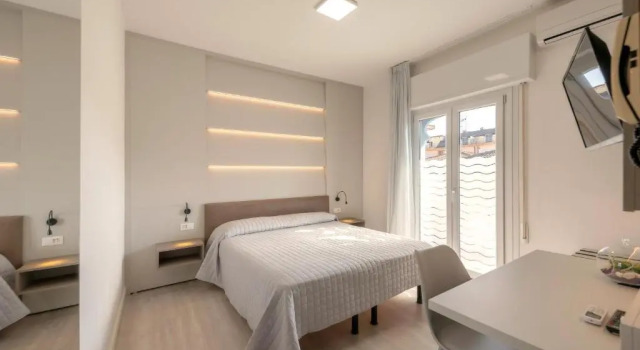 Двухместный номер Standard Hotel Maxim