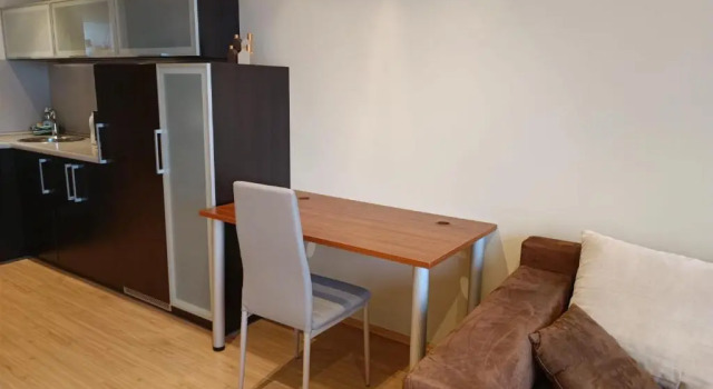 Апартаменты Specious Studio Apartment near of Town Center and Park, up to 4guests
